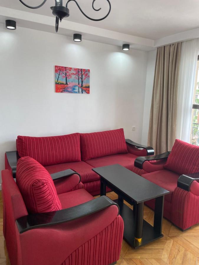 Apartment 2 Minutes From The Sea Batumi Eksteriør bilde