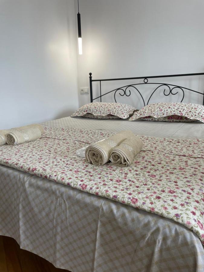 Apartment 2 Minutes From The Sea Batumi Eksteriør bilde